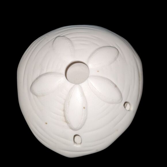 Songs of the Sea Inc. white Porcelain sand dollar - Picture 2 of 6